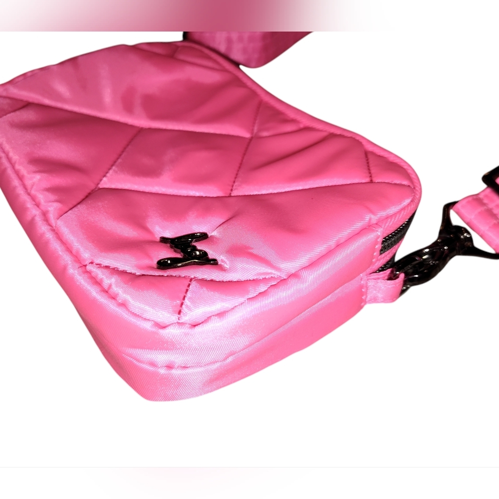 Lug Coupe SE Convertible Crossbody Bag β Magenta - Picture 5 of 11